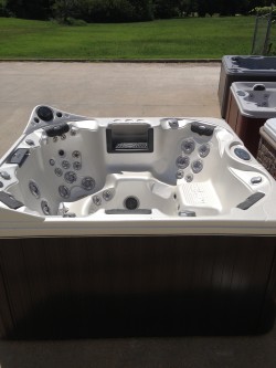Cal Spa PL760B w/ sound system